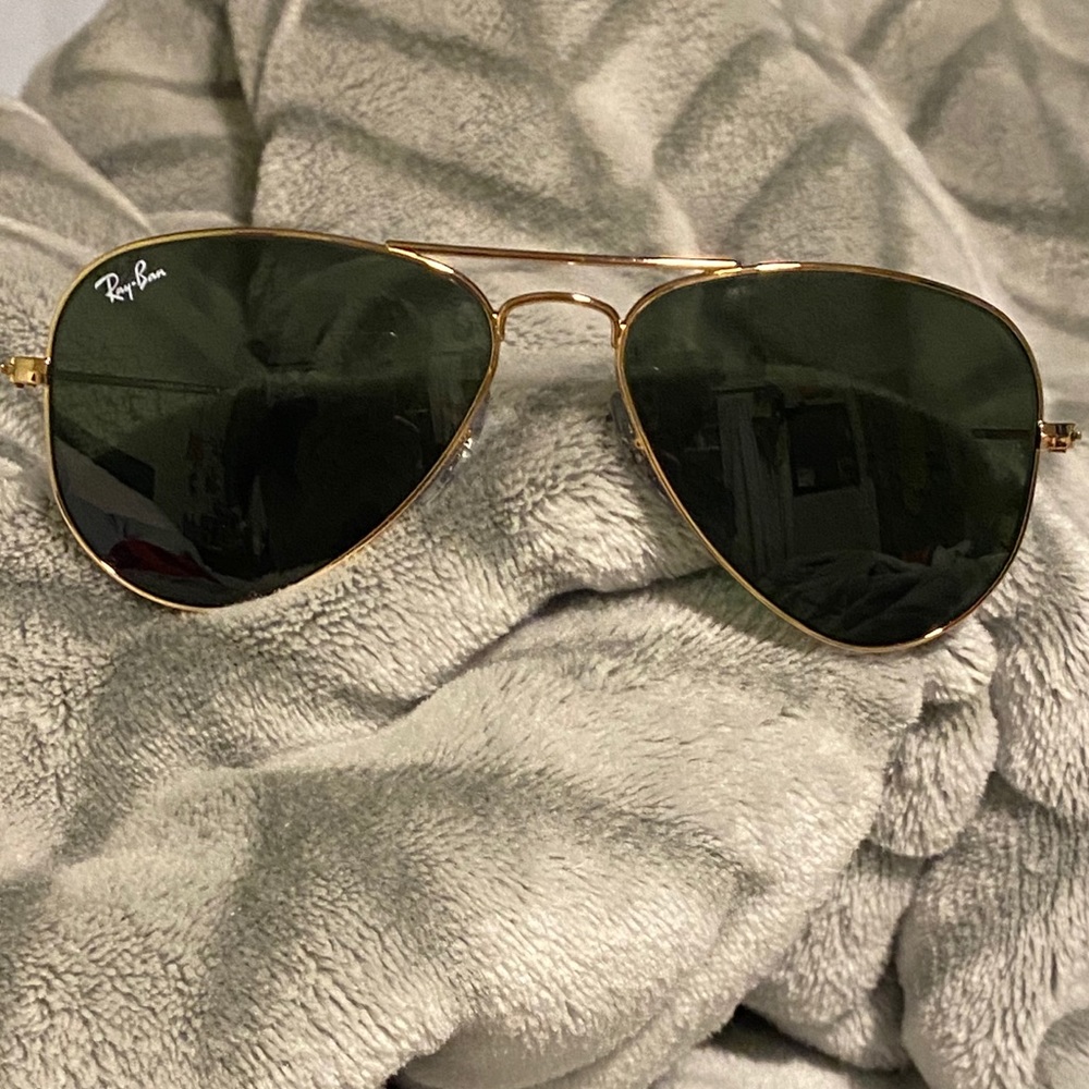 Ray-Bans Aviator’s - Picture 9 of 13